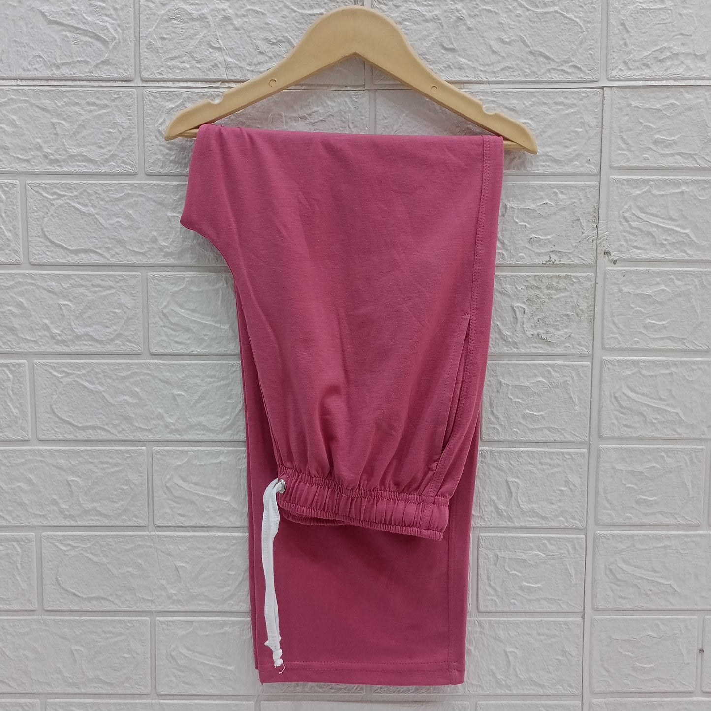 Majenta- Basic Trousers
