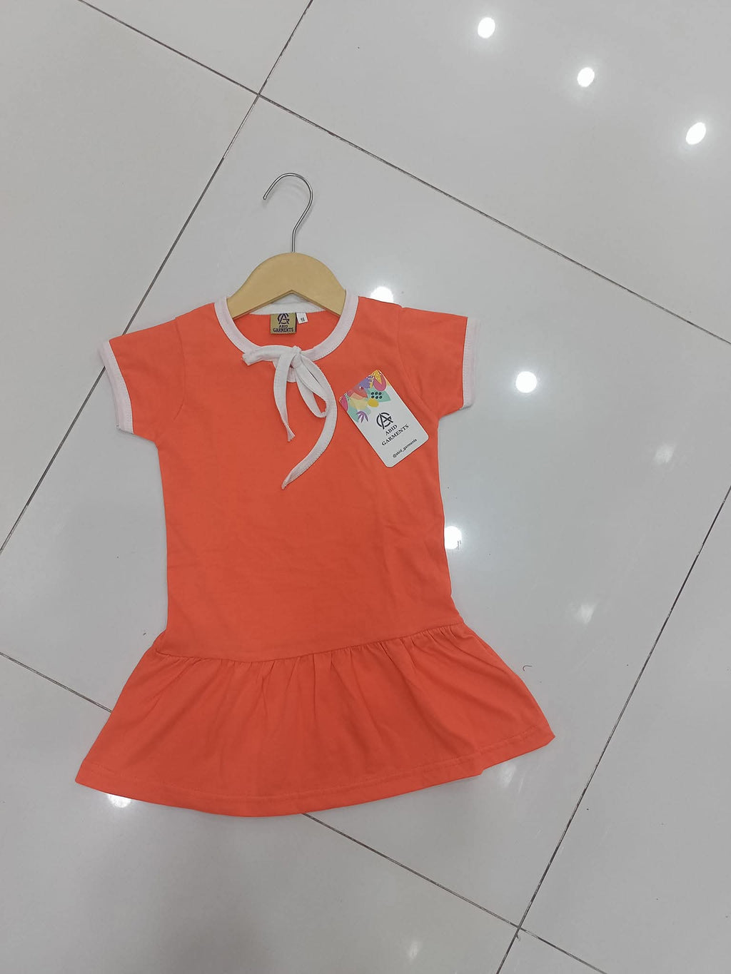 Orange pink drop-waist shirts