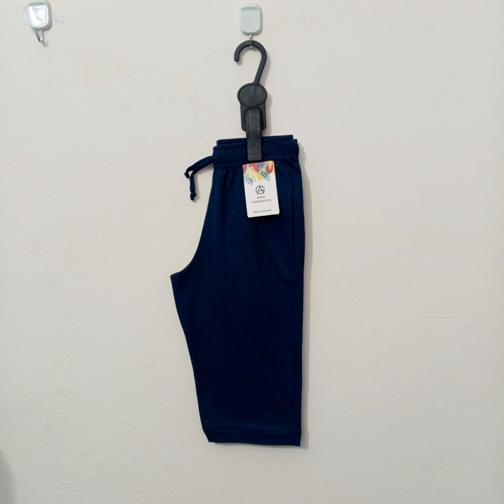 Navy-Basic Three Quarters