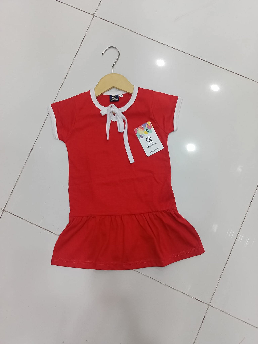 Red pink drop-waist shirts